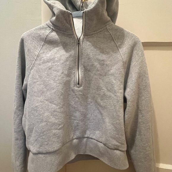 Vuori Tops - Vuori gray zip up hooded sweatshirt